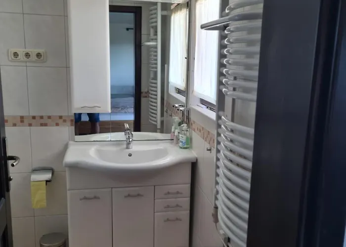 Romantisches Kellerstoeckl - Jeruzalem